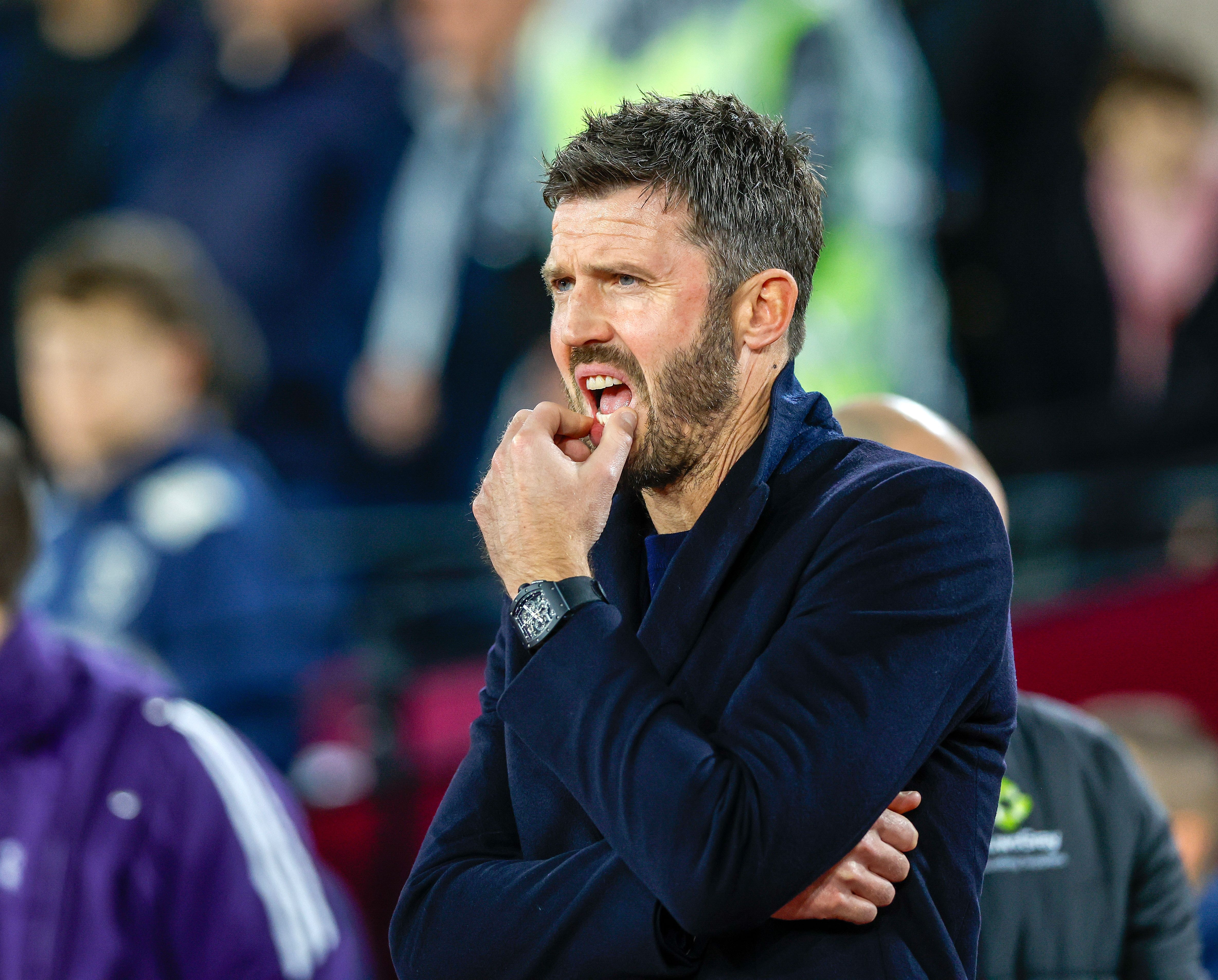 邮报：由于中东局势复杂，曼联可能将季前赛地点改到欧洲